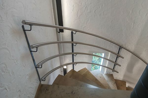 treppen-0173B6CADEE-FDDA-10EB-9850-2488B7B48F1B.jpg